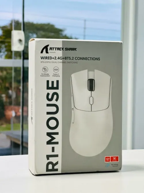 Souris ATTACK SHARK R1 original WIRED +2.4G BT5.2