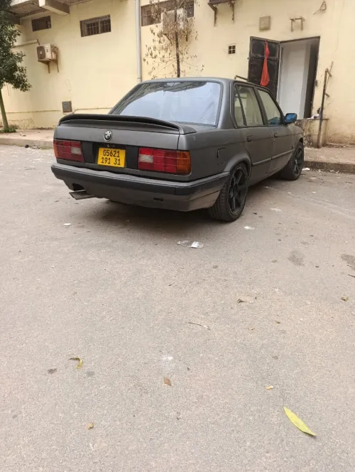 BMW Série 3 1991 