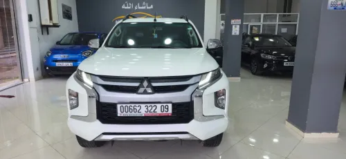 Mitsubishi L200 2022 Doube cabine Evolution