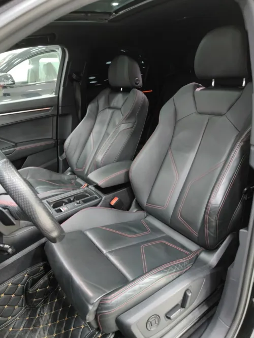 Audi Q3 2023 Sline