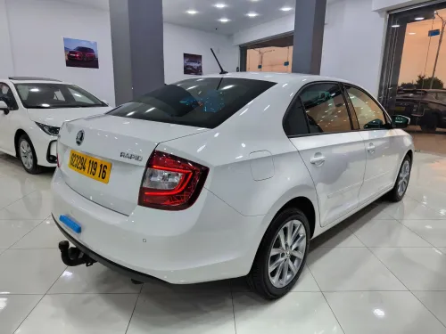 Skoda Rapid Facelift 2019 Ambition