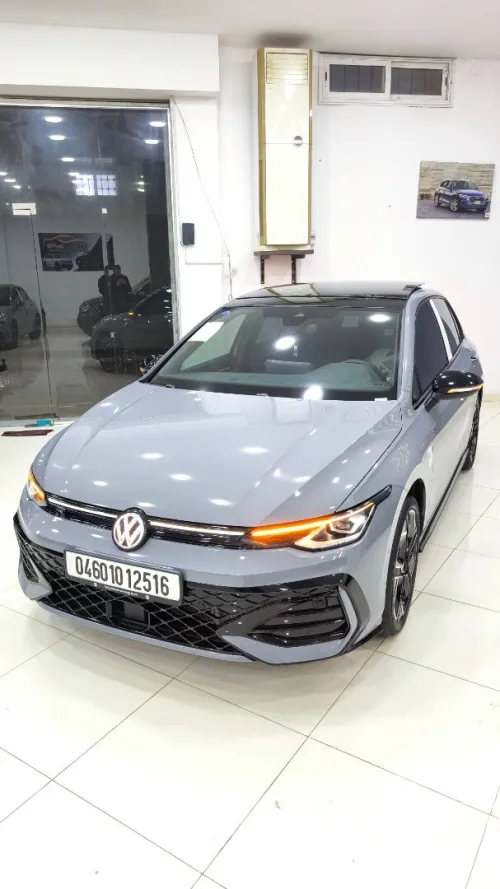 Volkswagen Golf 8 2025 R-Line