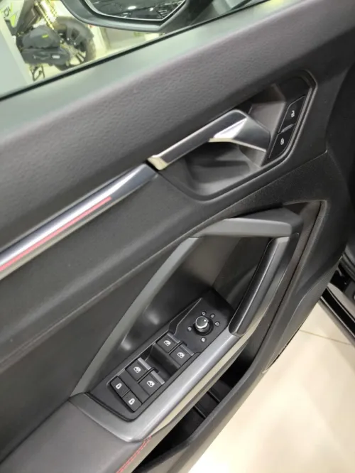 Audi Q3 2023 Sline