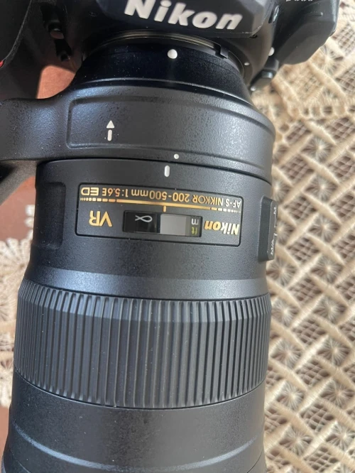 Appareil photo Nikon D850 objectifs et accessoires