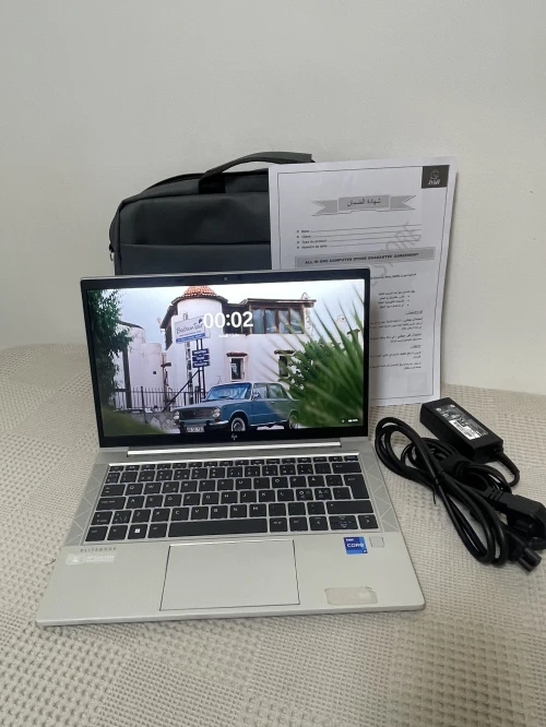 HP ELITEBOOK 830 G8