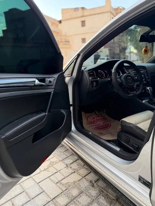 Volkswagen Golf 7 2016 R