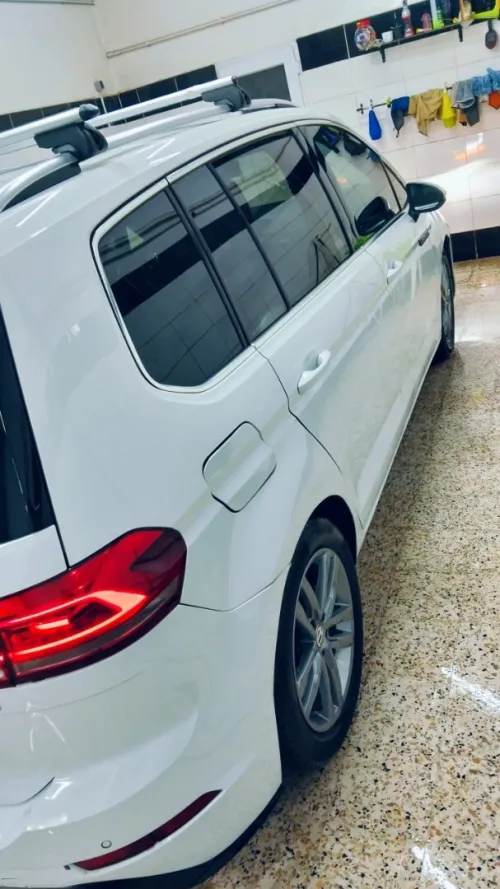 Volkswagen Touran 2016 R Line