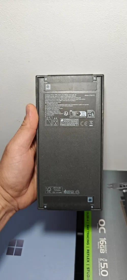 Samsung Galaxy zflip7 FE 8GB256
