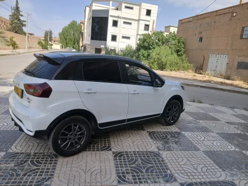 Lifan X3 pro 2025 Automatic avec toi ouvrant