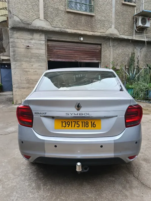 Renault Symbol 2018 MILADI (Extrême)