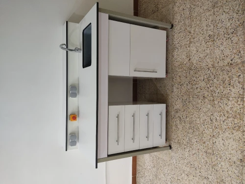 Paillasse de laboratoires en HPL