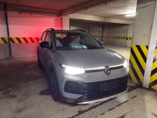 Volkswagen Tahru 2025 