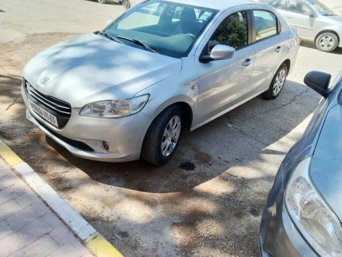 Peugeot 301 2015 Active