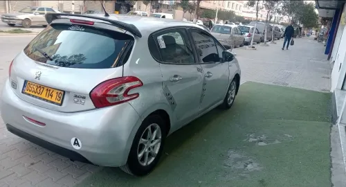 Peugeot 208 2014 Active