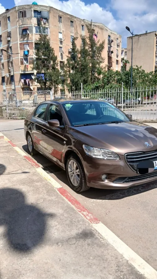 Peugeot 301 2014 Allure