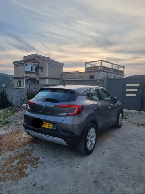 Renault Captur 2021 intense