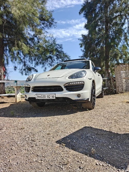 Porsche Cayenne 2012 Cayenne