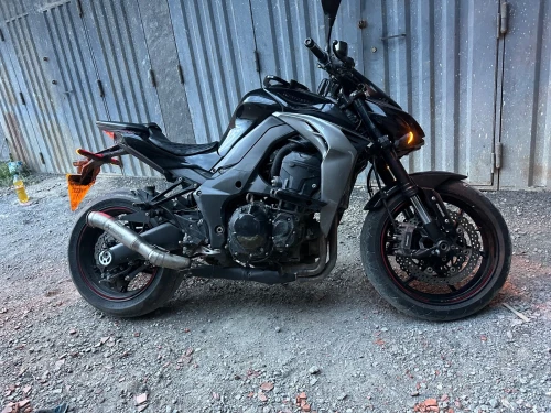 Kawasaki Z1000 robo R 2019