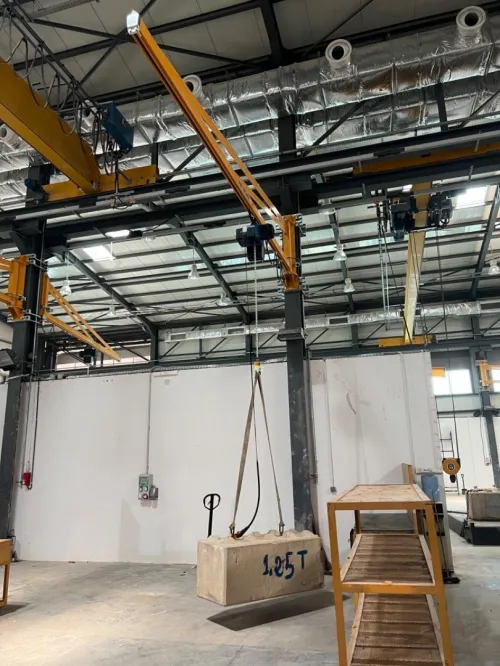 Demag, STAHL, VAHLE, Pont roulant, portique, potence, palan