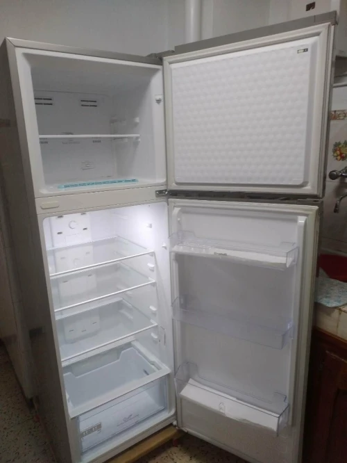 Réfrigérateur Brandt 440L No Frost inox
