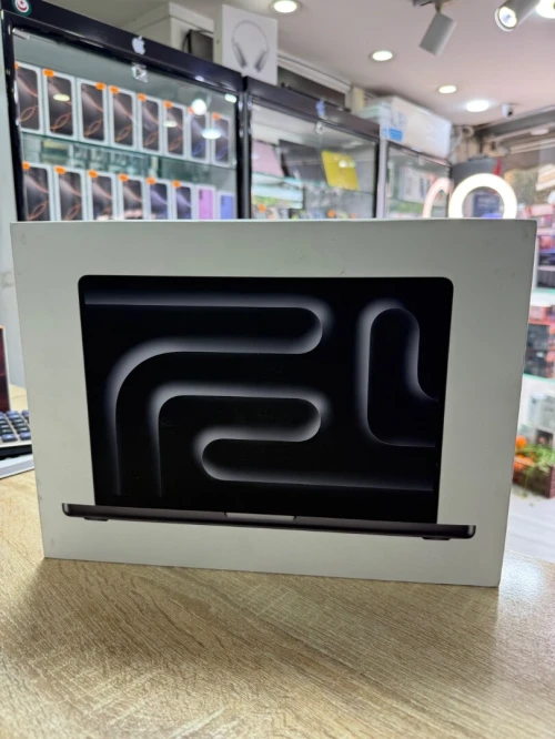 MacBook Pro m4 