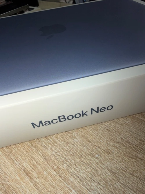 MacBook NEO