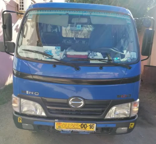 Hino300 lourd 611 