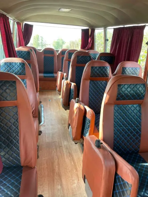 Location bus toyota coaster