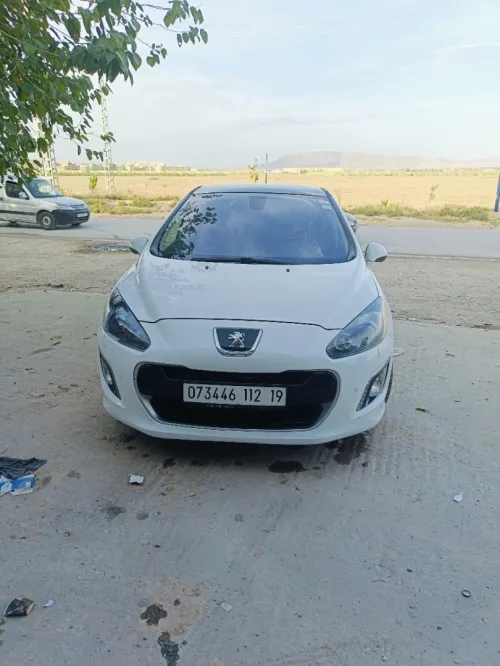 Peugeot 308 2012 Alur