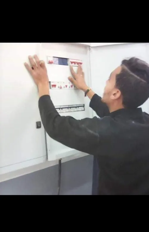 Electricien 