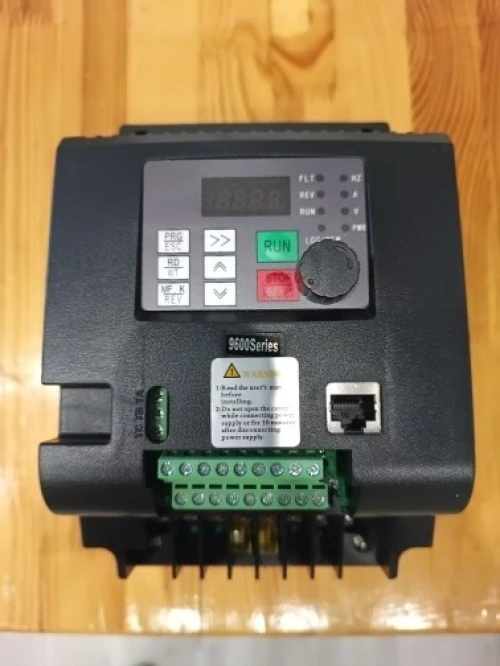 Variateur de vitesse INVERTER 