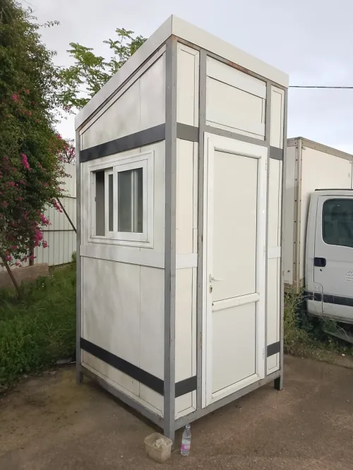 Cabine - poste de garde préfabriqué