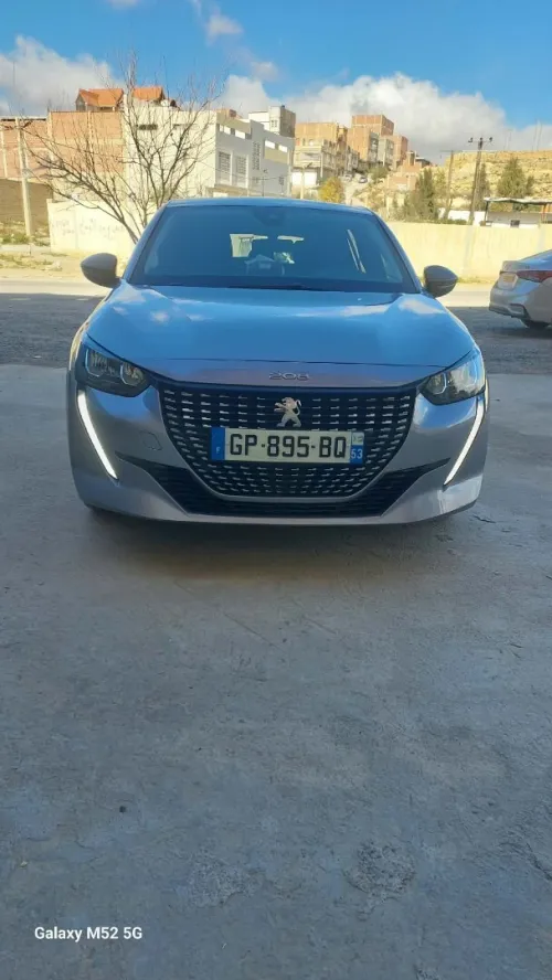 Peugeot 208 2023 Allure Pack