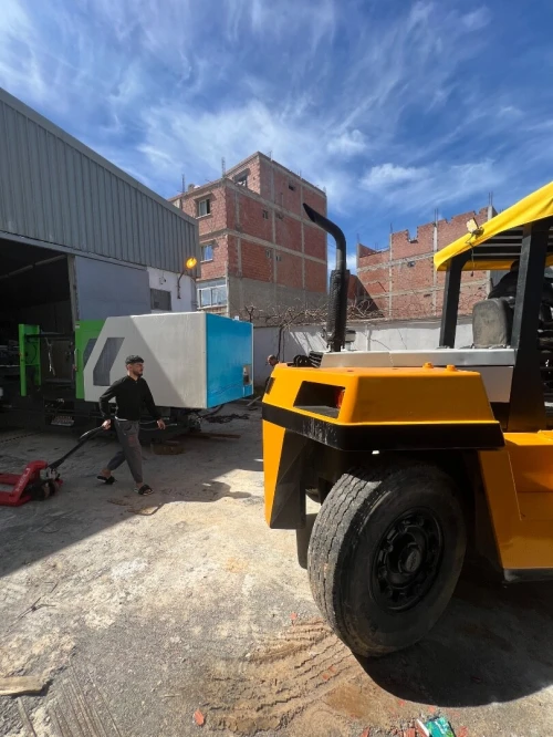 Location clark 3t 5t 7t 12t 16t manito grue