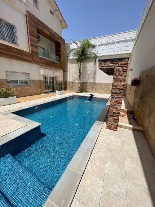 Piscines. Cascades jardins 