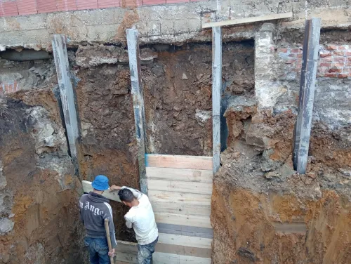Forage pieux et micropieux Travaux de Battage Rideaux de Palplanches marteau et vibro fonçage