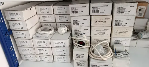 Servo actionneur de vanne regin, honeywell, siemens , sauter...