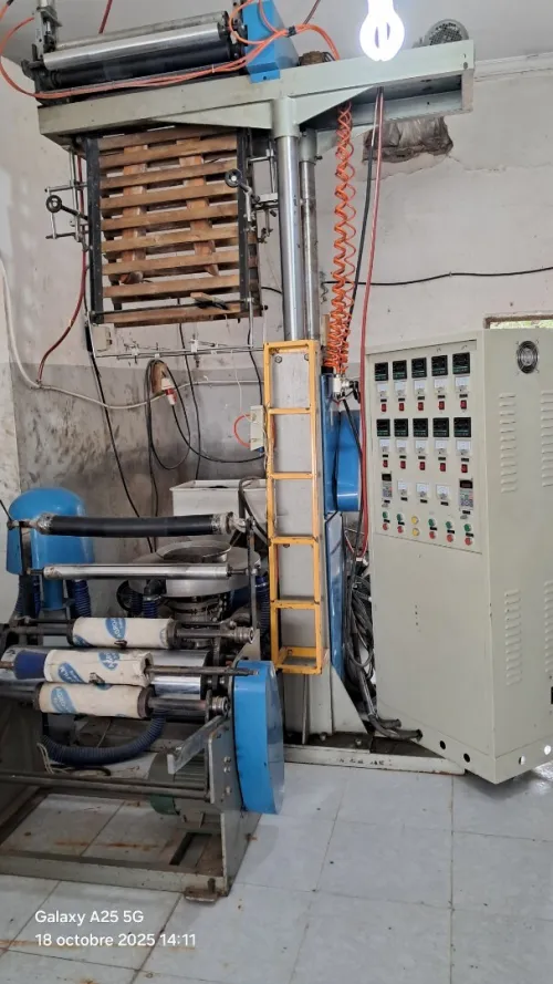 Machine de sacs plastic 