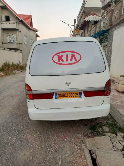 Kia Pregio 2003