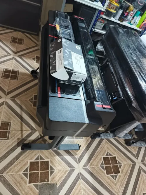 Traceur HP t520