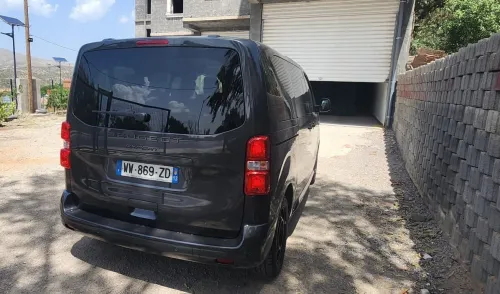 Peugeot Traveller 2025 Business