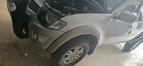 Mitsubishi L200 2011 Doube cabine Evolution