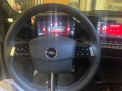Opel Astra 2025 