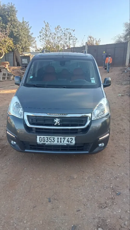 Peugeot Partner 2017 Tepee
