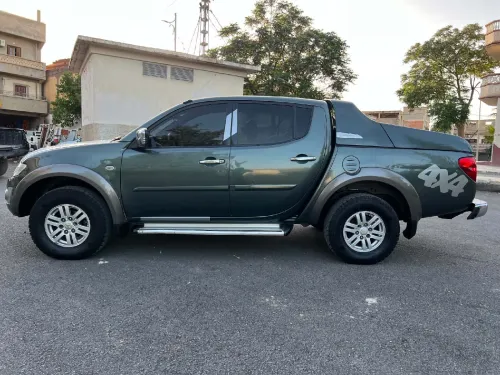 Mitsubishi L200 2011 Doube cabine Evolution