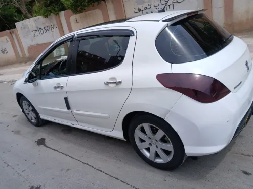 Peugeot 308 2011 308