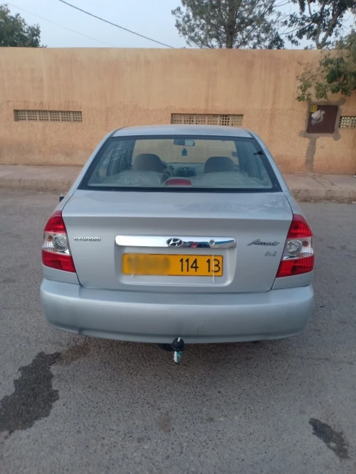 Hyundai Accent 2014 ماشي 65ألف مازال فيها كلشي تاع لاميزو