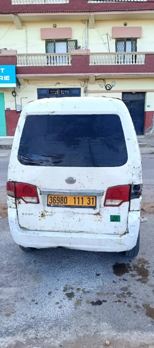 Gonow Mini bus 07 place 2011 07 place