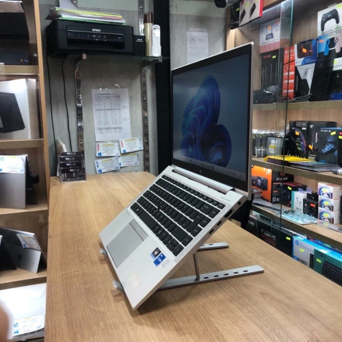 HP ELITEBOOK 840 G8 I5 11TH 16GB 256SSD 14" Tactile