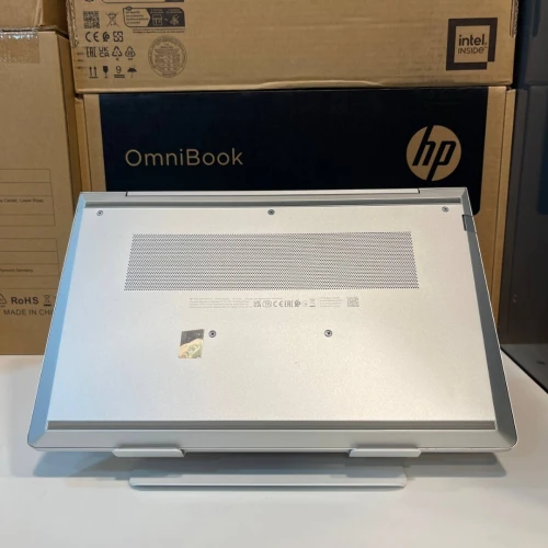 HP ProBook 440 G8 i5 1135G7 NVIDIA MX450 2GB 8Go 256GB 14 FHD